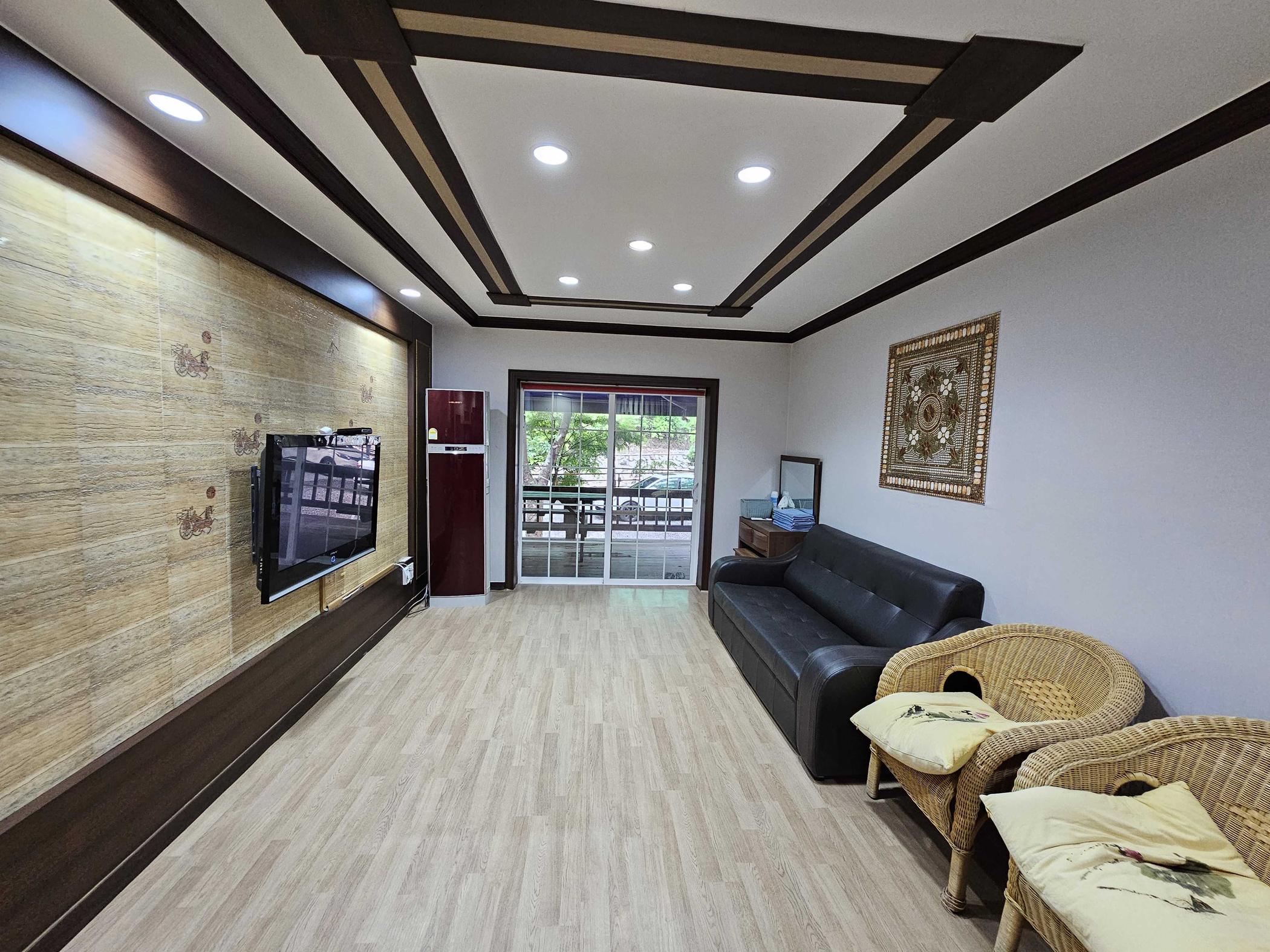 102호